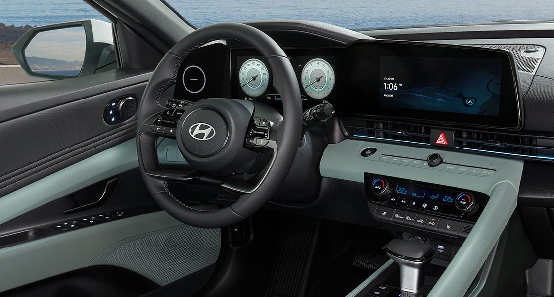 Hyundai ELANTRA, Иммерсивный интерфейс